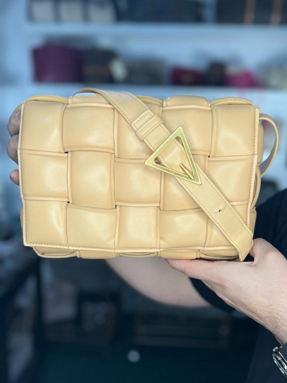 $4800 BOTTEGA VENETA CAMERA BAG